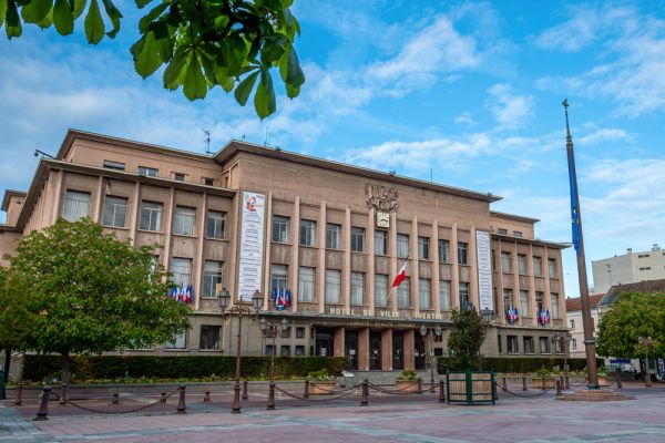 Le tribunal administratif annule les élections municipales des 15 et 22 mars 2026 à Poissy